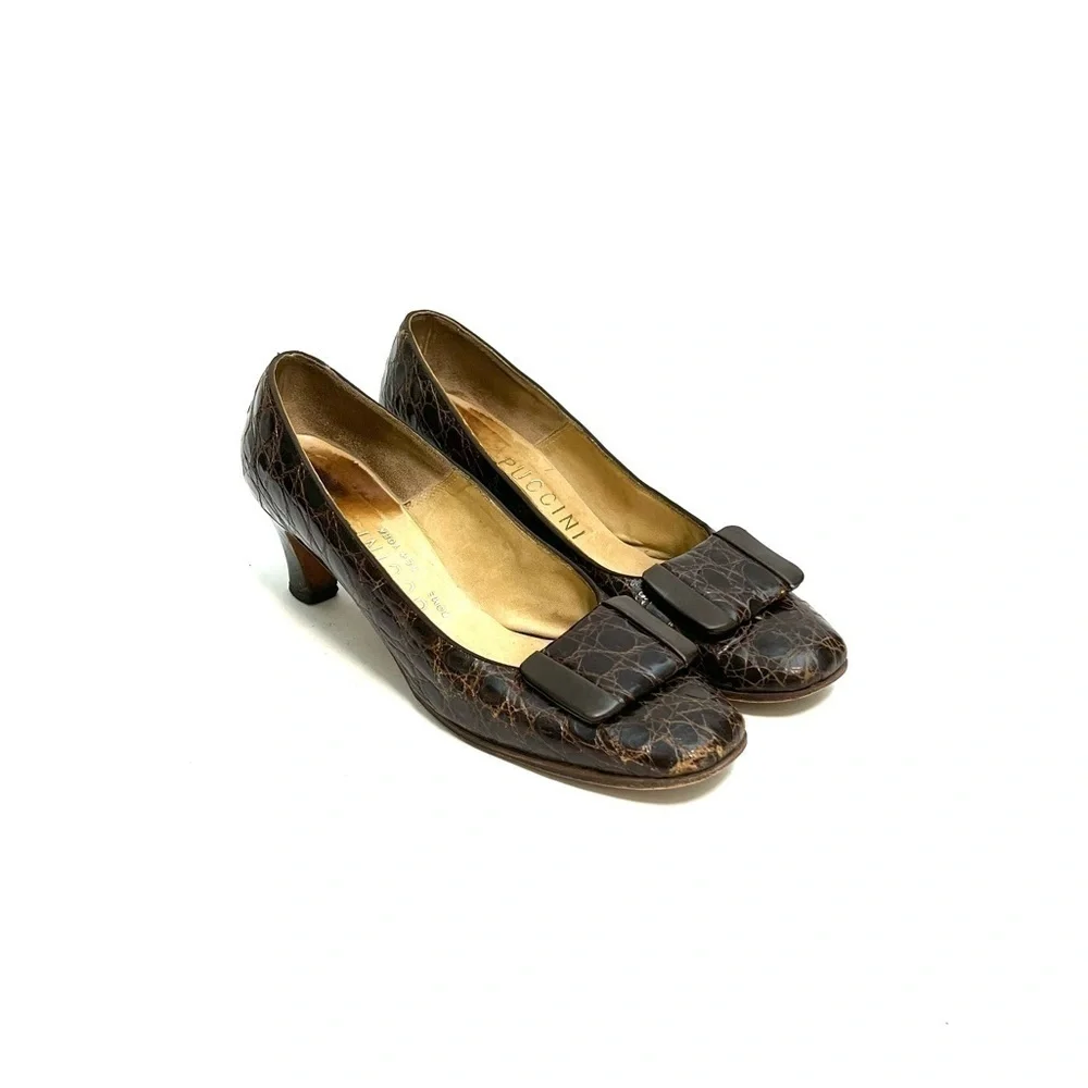 Vintage 1950s crocodile leather slip on classic workwear pumps